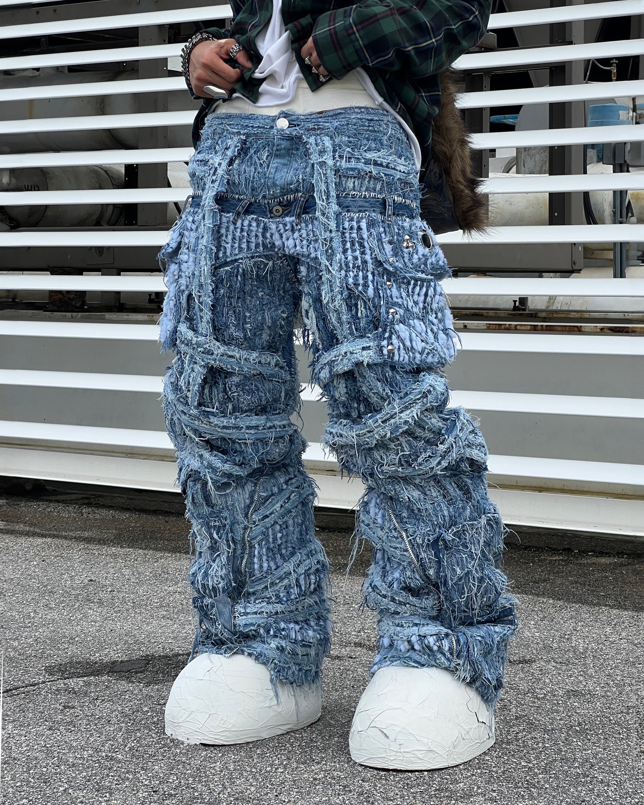 thought we friends フレアパンツ thought we friends フレアパンツ Thoughtwefriendsデニム thought we